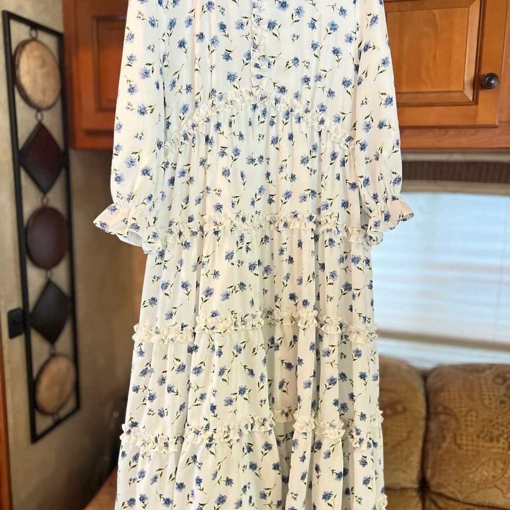Dainty Jewells White and Blue Floral Dress